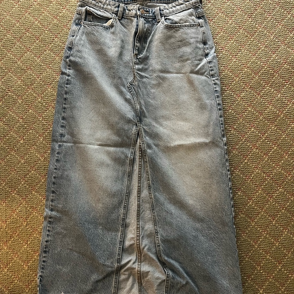 Classic Women's Jean Skirt
